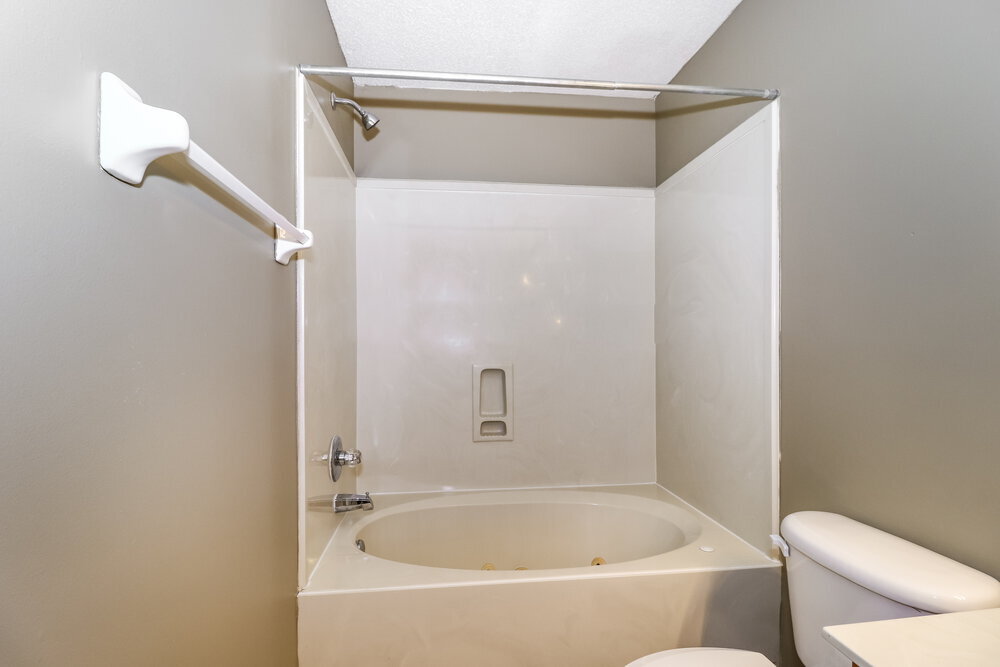 Building Photo - 2842 Misty Briar Cove