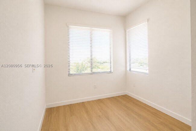 Building Photo - 19428 SW 125th Ave