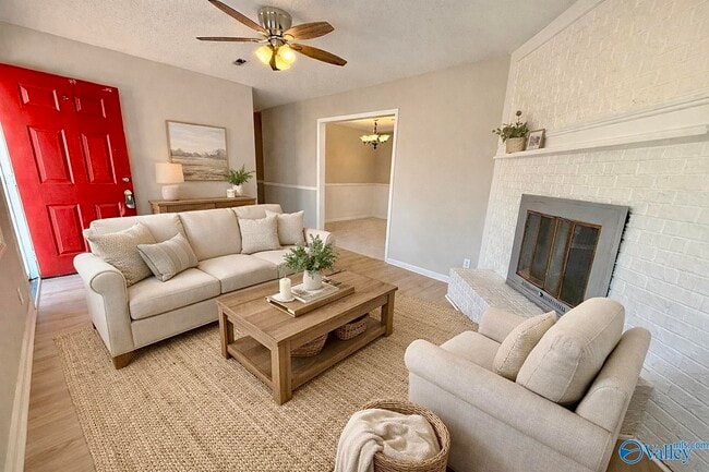 Building Photo - 14011 Mariellen Rd SW