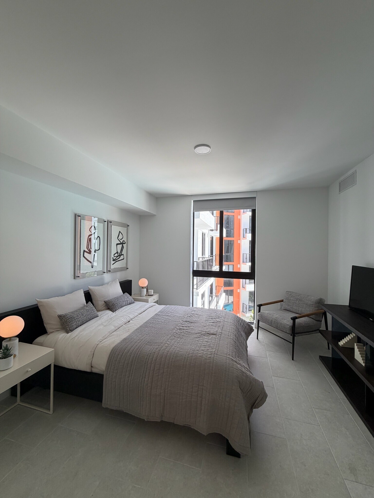 Building Photo - 3011 NW 18th Ter