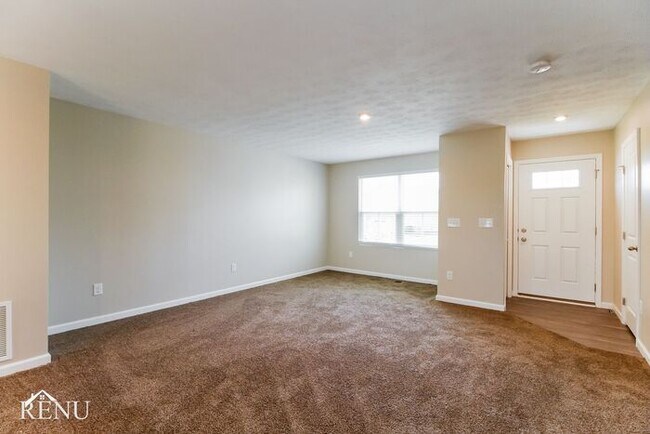 Building Photo - 5680 Tonya Marie Ct