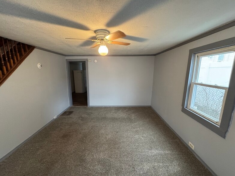 Building Photo - 111 Jones St