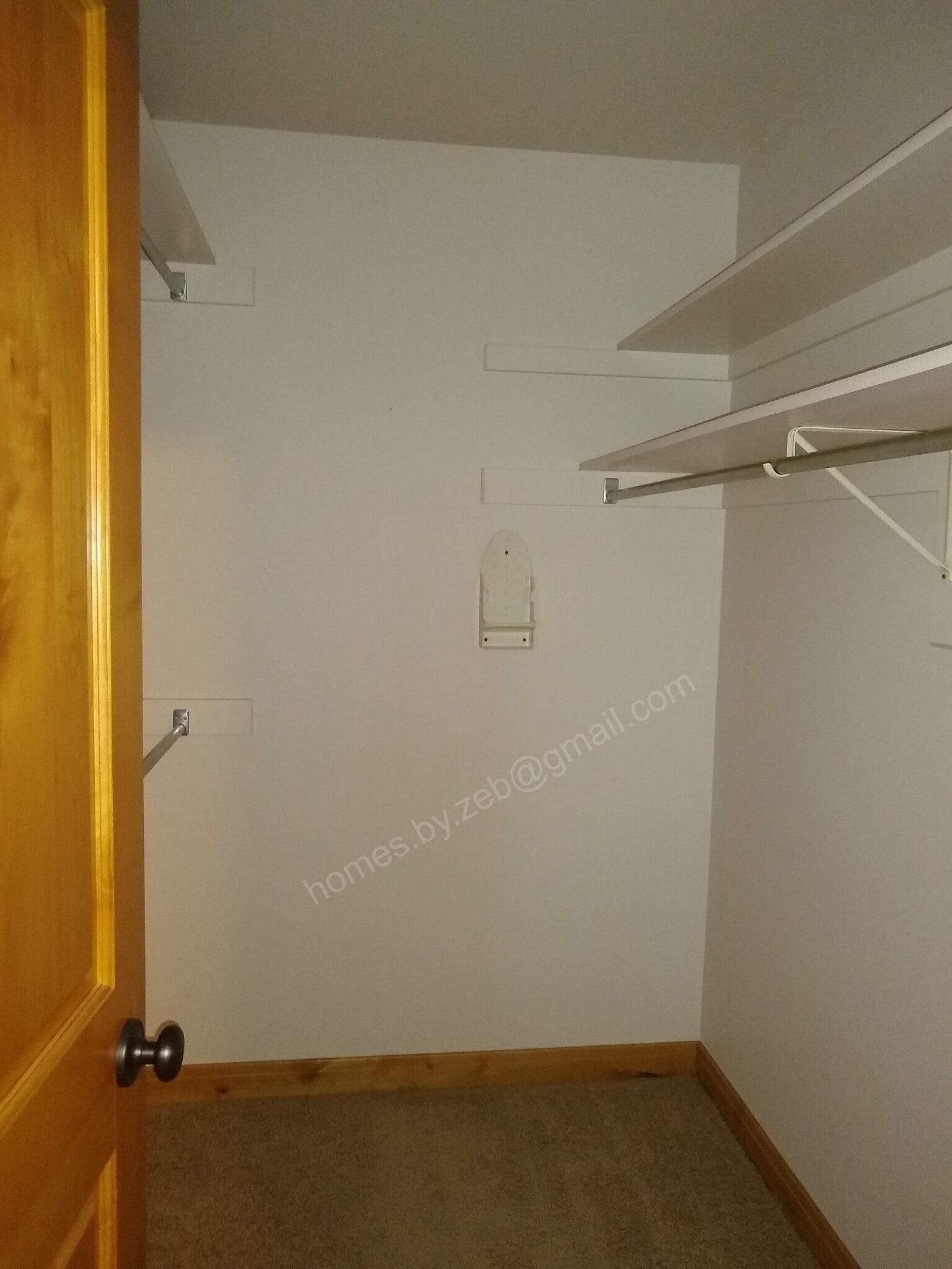 Building Photo - 983 New Holland Dr