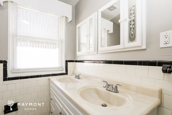 Building Photo - 963 Masefield Rd