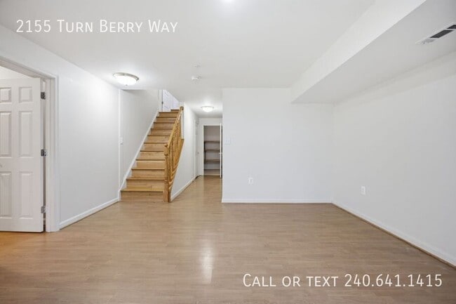 Building Photo - 2155 Turn Berry Way