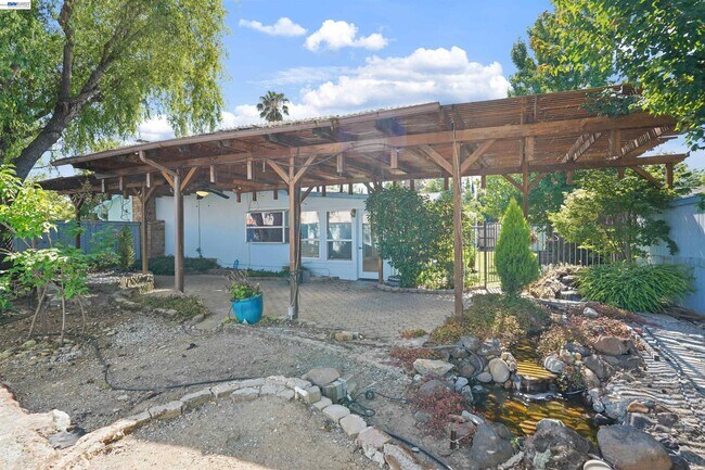Building Photo - 9699 Rudway Ct