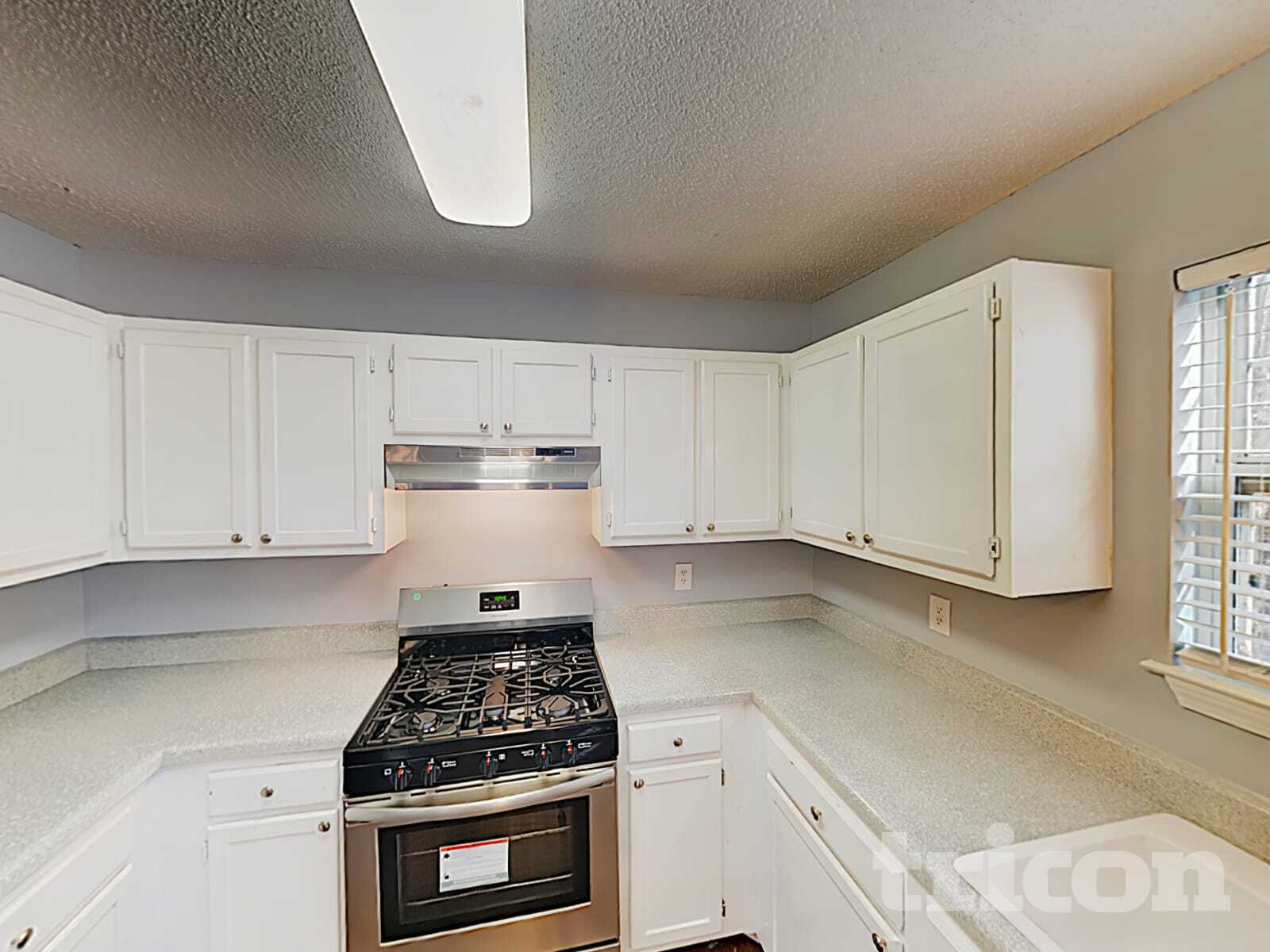 Building Photo - 2198 Serenity Dr NW