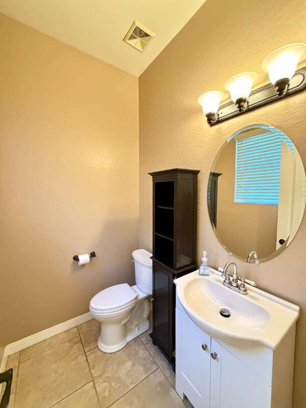 Building Photo - 6250 S Rochester Dr