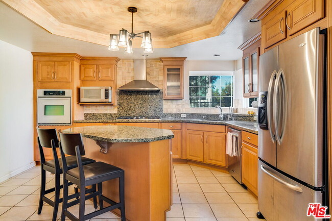 Building Photo - 3860 Cazador St