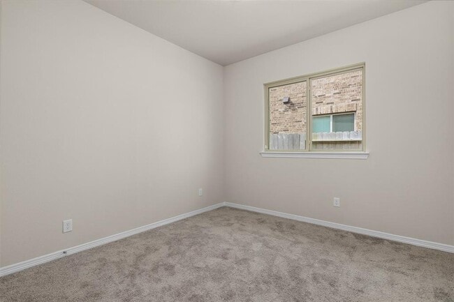 Building Photo - 2410 Table Rock Ct