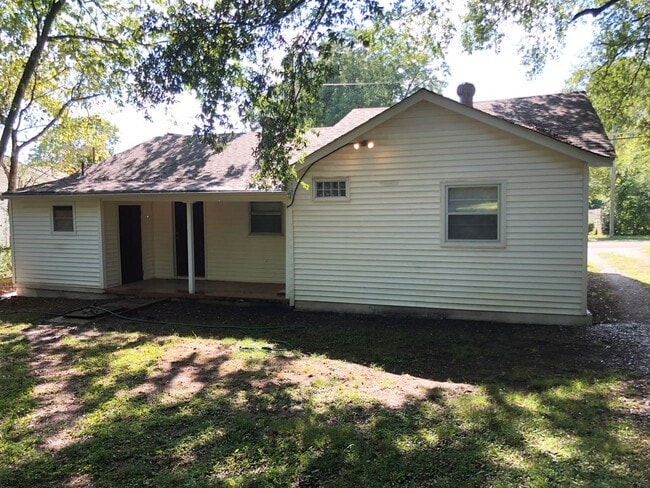 Building Photo - 2412 Huntsville St NW