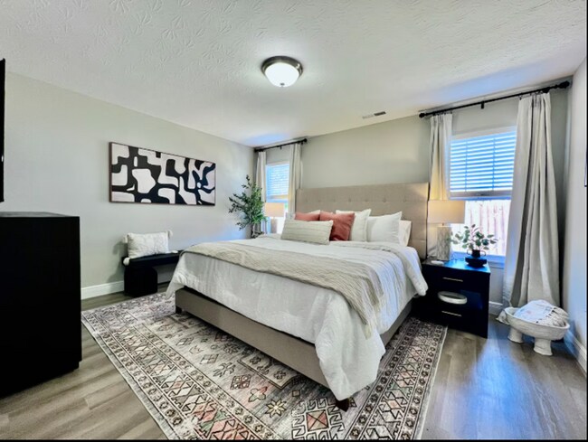 Building Photo - Brand New Equestrian getaway in Wilmington, Ohio