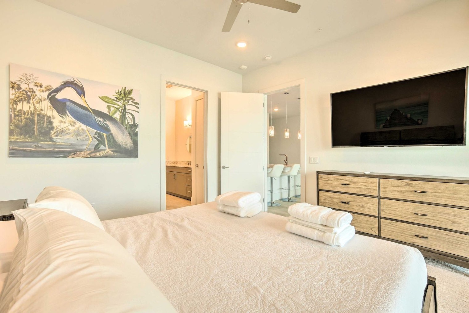 Building Photo - 15310 Texas 105-SI FL1-ID1545895P
