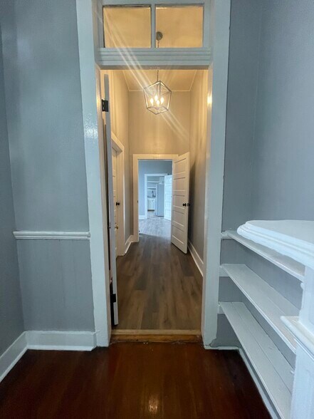 Building Photo - 2441 2nd St