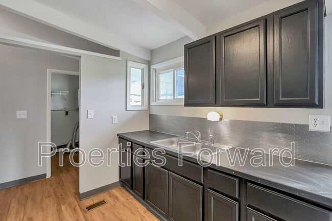 Building Photo - 873 Joyful St
