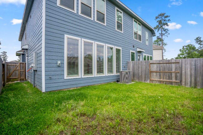 Building Photo - 613 Royal Arch Dr