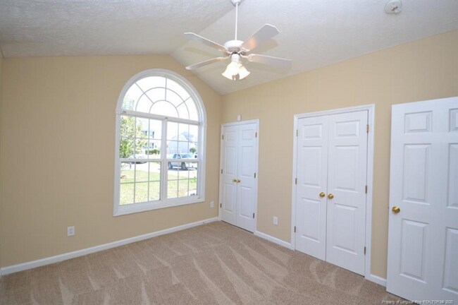 Building Photo - 361 Americana Dr