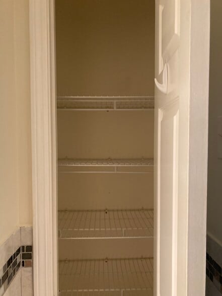 Building Photo - 16 Winter St