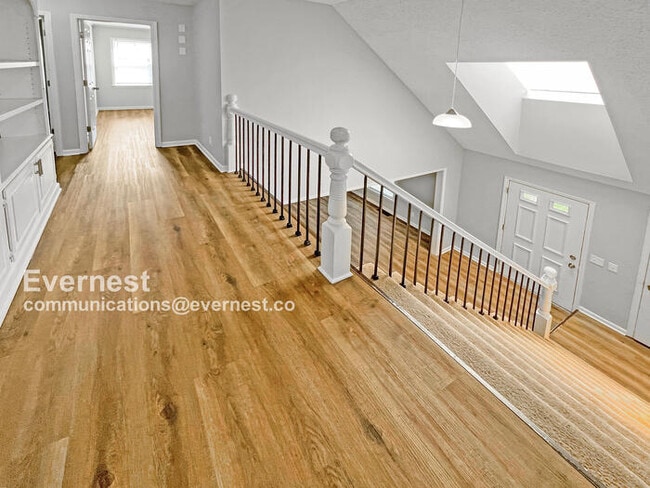 Building Photo - 16604 W 145th Terrace