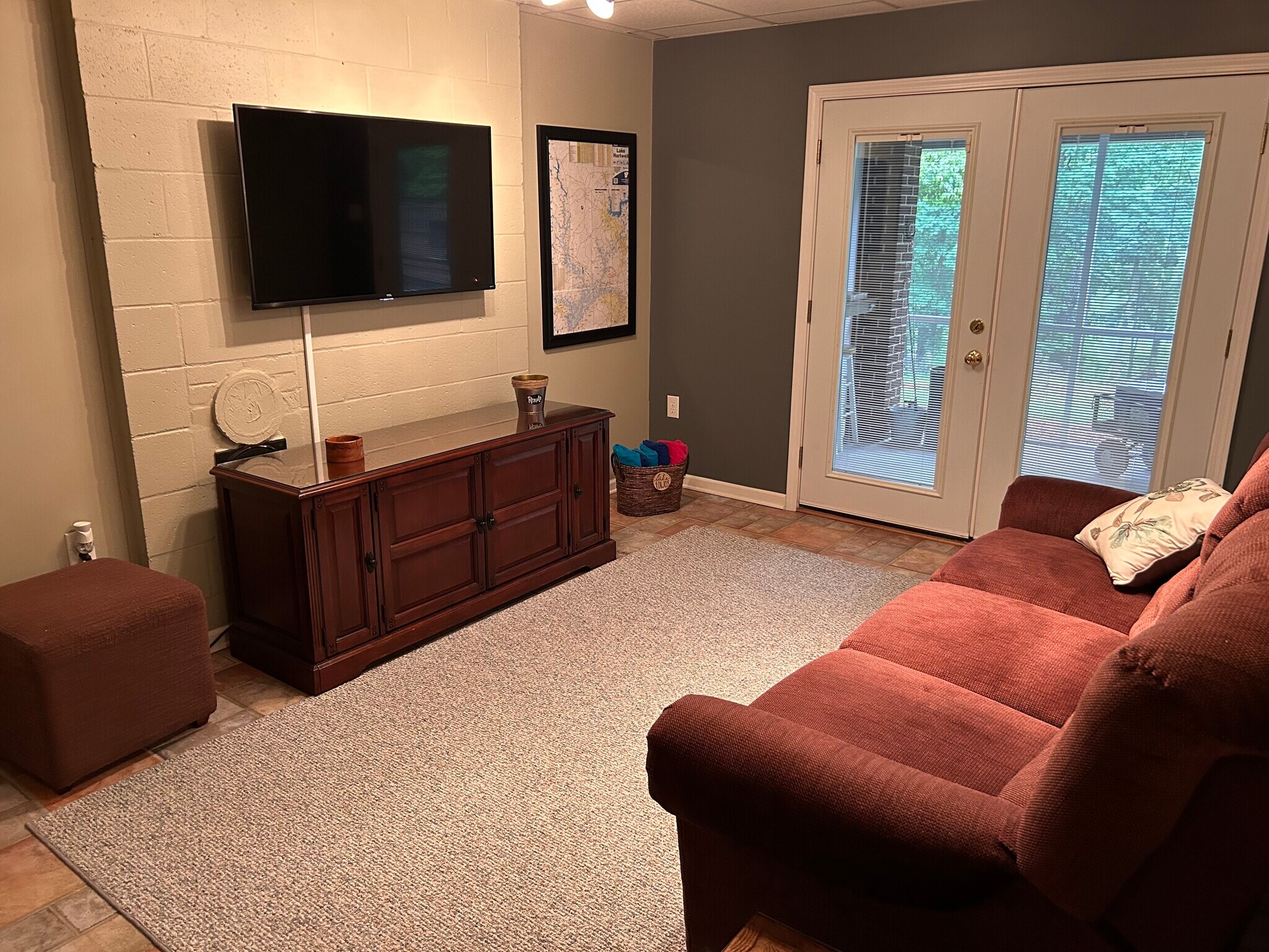 Building Photo - 214 Indian Trl