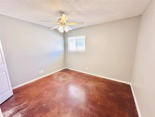Building Photo - 3424 Willowrun Dr