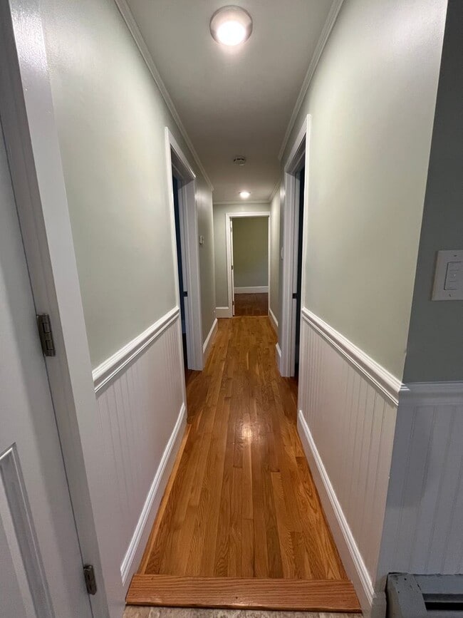 Building Photo - 44 Charnock St