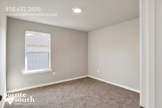 Building Photo - 32146 Calder Ct