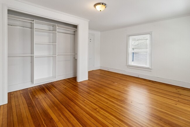 Building Photo - 12 Station Rd