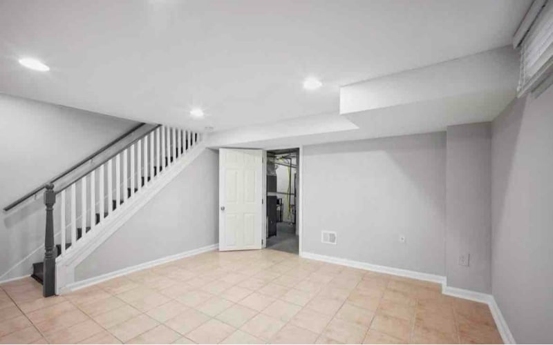 Building Photo - 2836 Fairhaven Ave