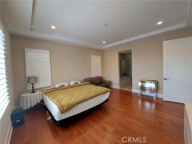 Building Photo - 134 Donati