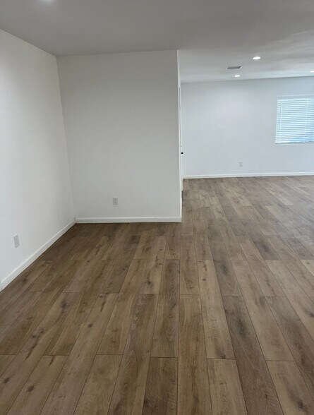 Building Photo - 11116 Meadowlark Ln