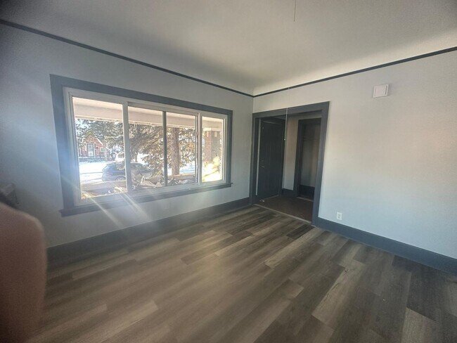 Primary Photo - Move in Special!!! NEWLY UPDATED 3 B!EDROO...