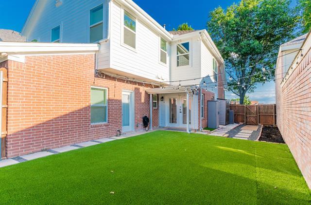Building Photo - 4013 Denham Way