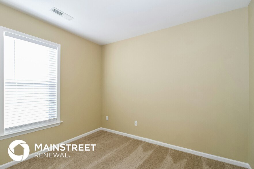 Building Photo - 125 Braeburn Dr