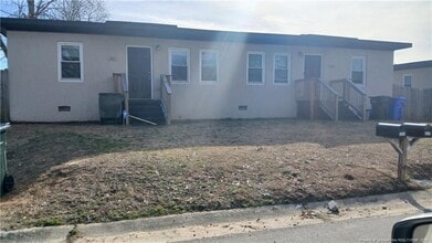 Building Photo - 3241 Chandler St