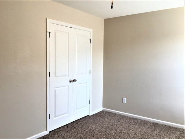 Building Photo - 503 Brick Barn Ln