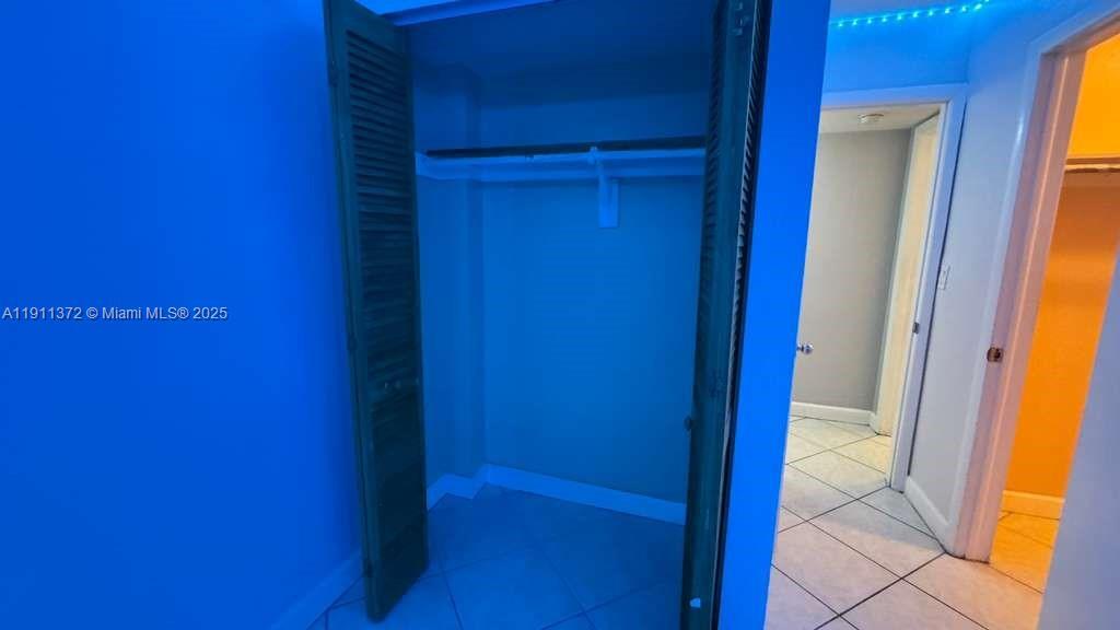 Building Photo - 6195 W 18th Ave