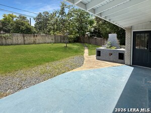 Building Photo - 446 Forrest Hill Dr