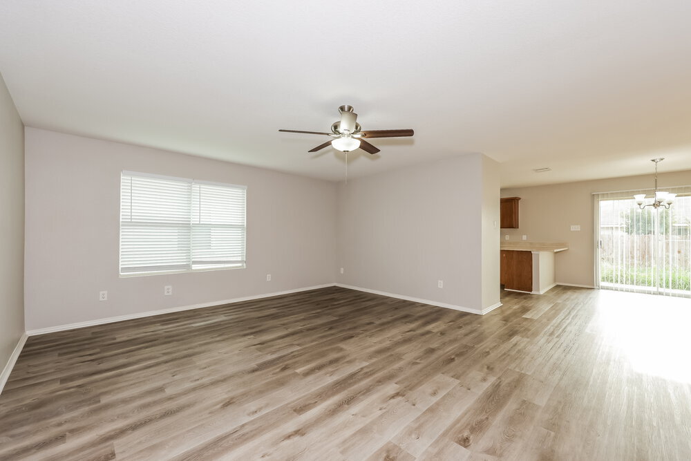 Building Photo - 413 Dakota Ridge Dr