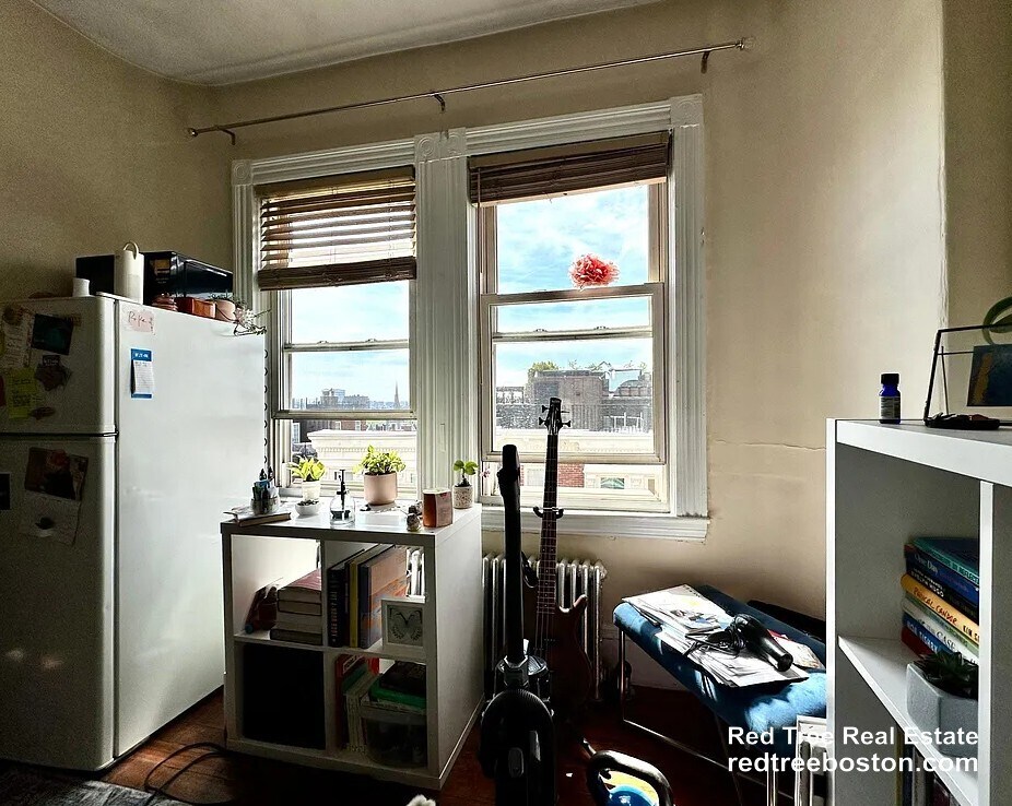 Unit 18 - 106 Myrtle St