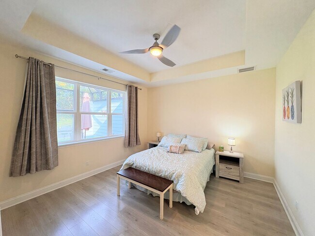 Building Photo - 240 Margaritaville Ave