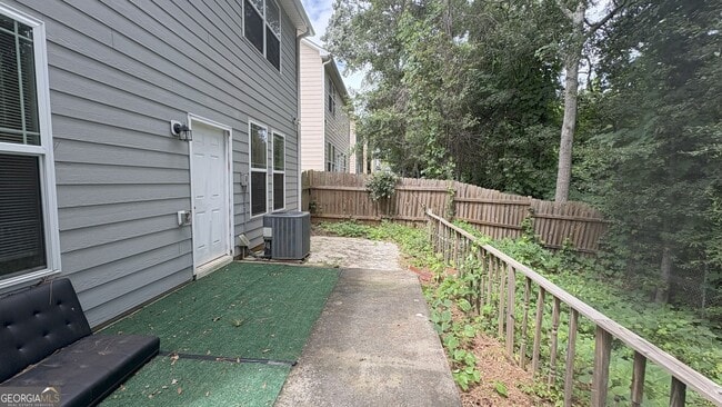 Building Photo - 1454 Persimmon Trce