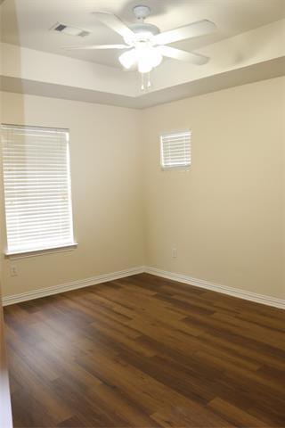 Building Photo - 629 Park Pl Dr