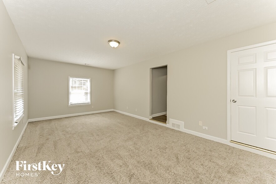 Building Photo - 128 Bryant St