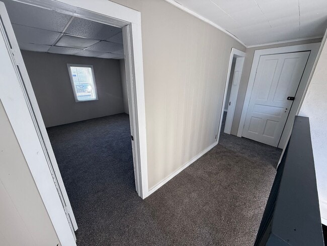 Building Photo - Four Bedroom, Two Plus Bathroom House in Morley with a View