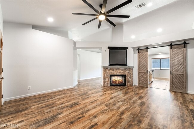 Building Photo - 325 Waterwheel Falls Dr