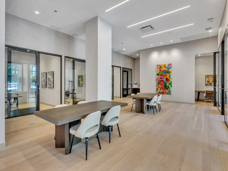 Building Photo - 1111 W Tilden St