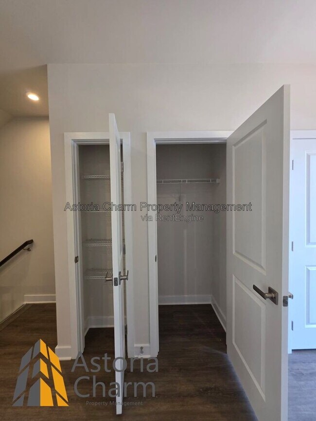 Building Photo - 2928 Maisel St