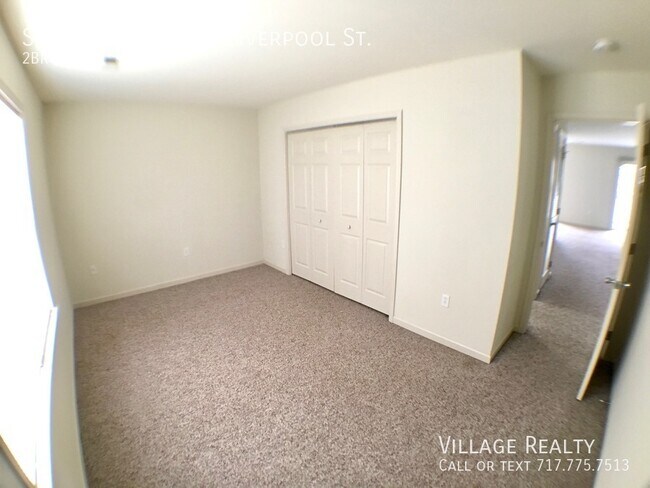 Building Photo - 85 Springs Ln
