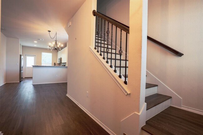 Building Photo - 10509 Abana Way